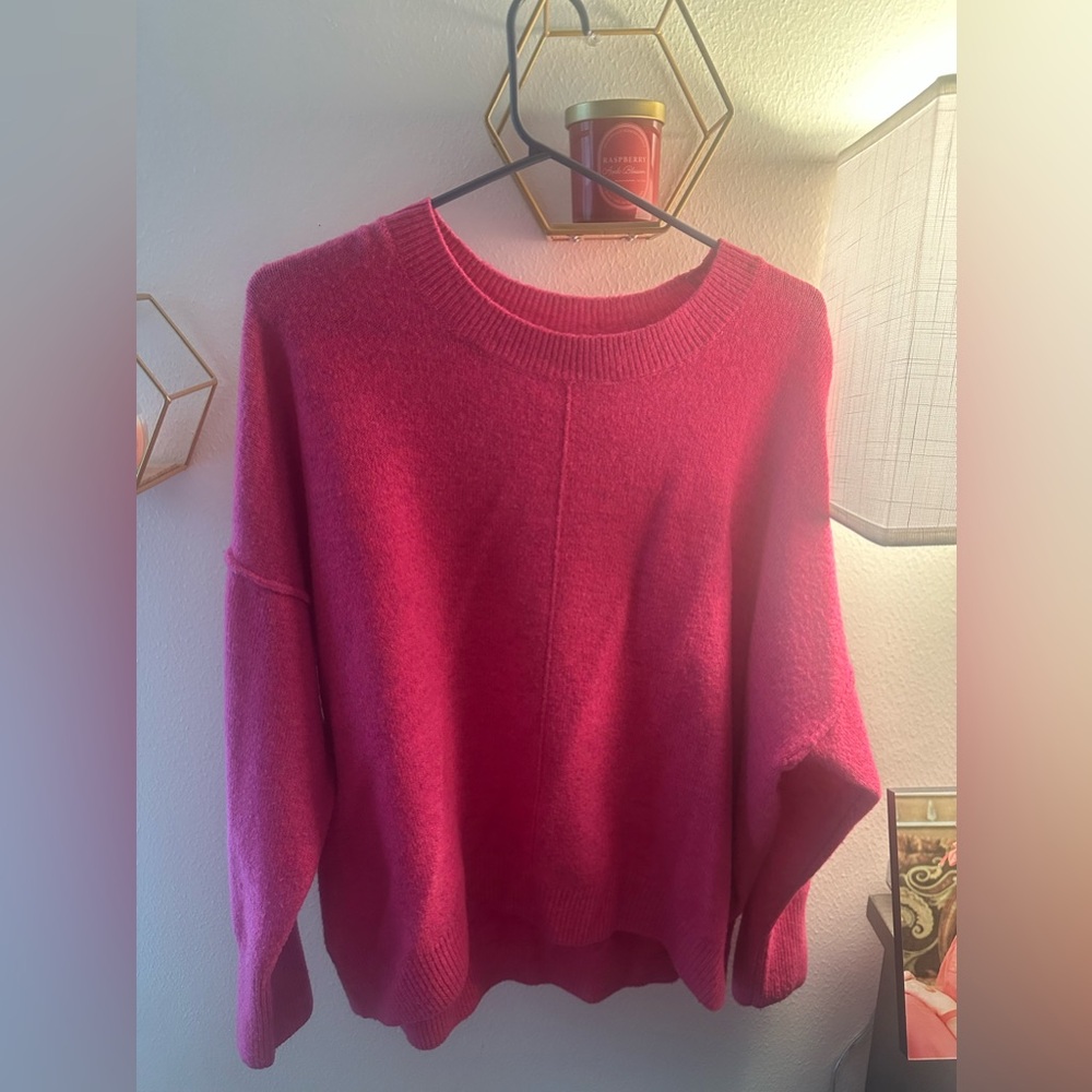 Hot pink sweater size M